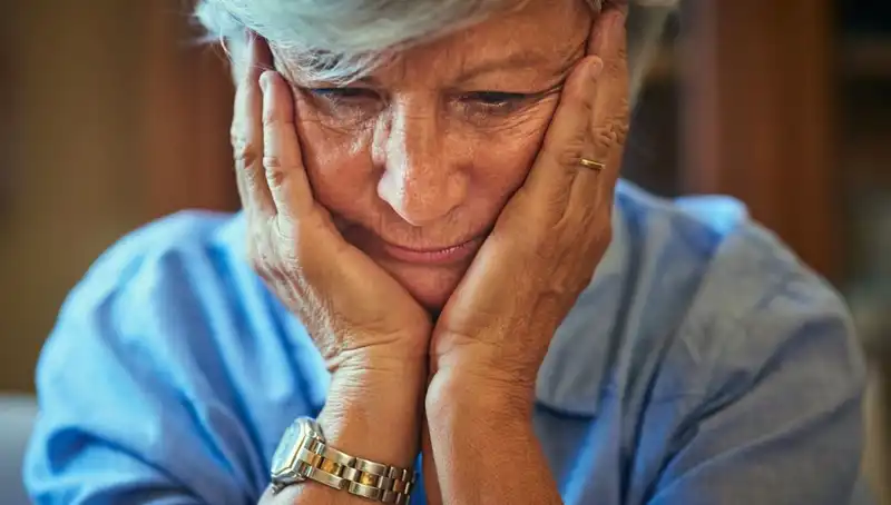 40’lı Yaşlarında Alzheimer Belirtileri Gören Adamın Şaşırtan Hikayesi
