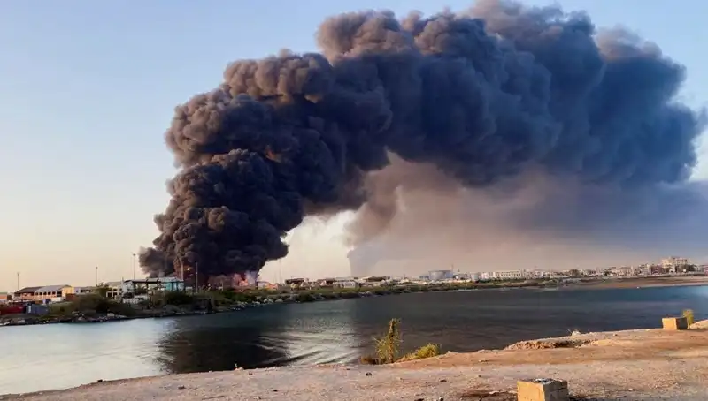 Port Sudan’da Sarsıcı Patlamalar: Havalimanı ve Ordu Üssü Hedef Alındı