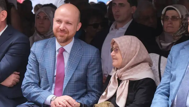 Bilal Erdoğan’dan Çarpıcı Açıklama: Türkiye Eğitimde Zirveye Oynuyor!