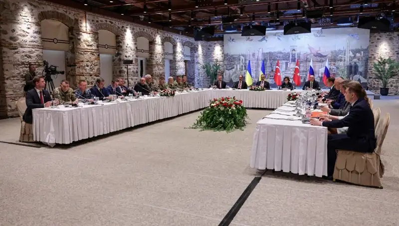 Kremlin’de Ukrayna Krizi Üzerine Geçmişten Günümüze Yapılan Tartışmalar