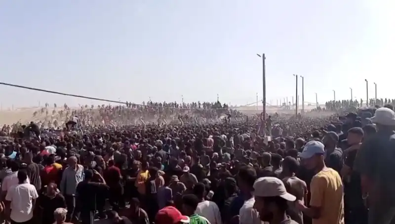 Gazze'de Yardım Dağıtım Noktasına Saldırı: 26 Kişi Hayatını Kaybetti