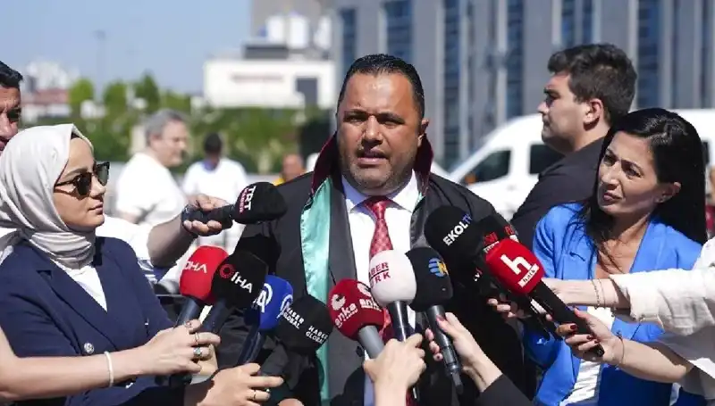 Avukat Rezan Epözdemir'in Adliyeye Sevk Edilmesi Olay Yarattı!