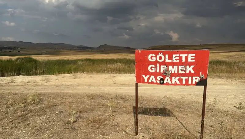 Gölette İki Çocuk Hayatını Kaybetti: Aileler ve Toplum Derin Bir Yasa Boğuldu