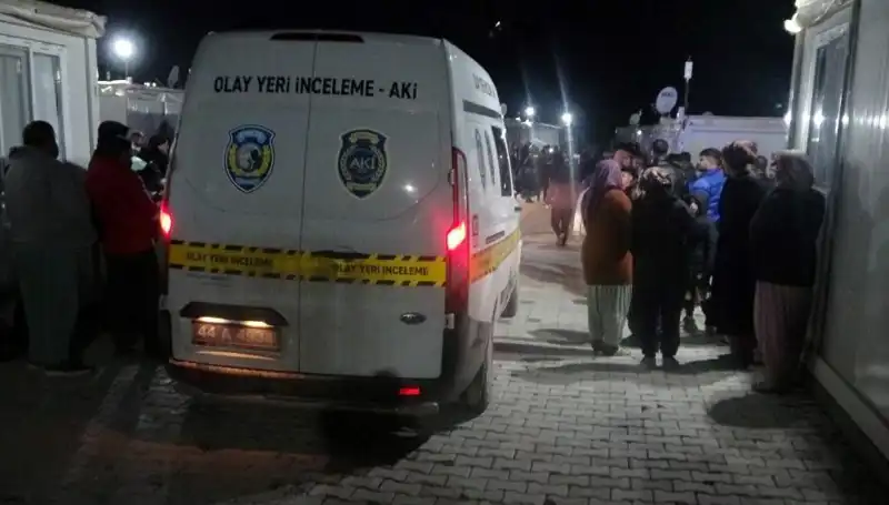 Silahlı Kavga Sokakları Kan Gölüne Çevirdi: Olayın Detayları
