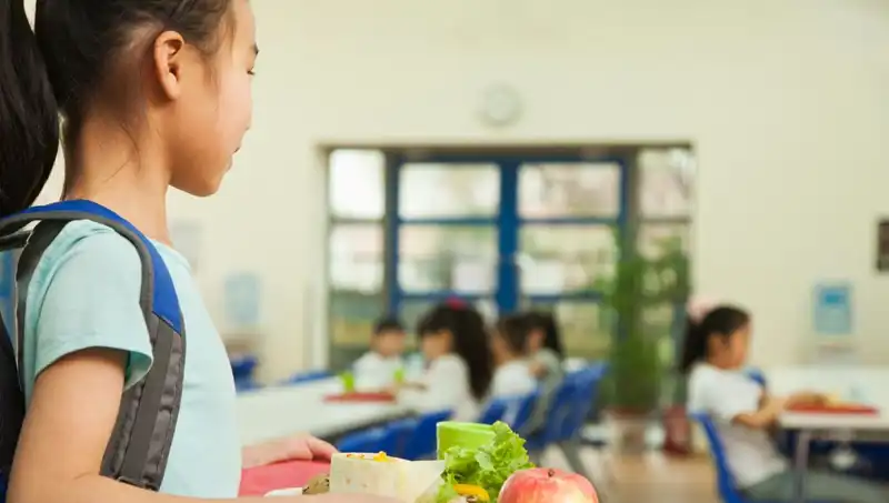 İspanya'dan Çarpıcı Karar: Yağlı Yiyecekler Restoran Menülerinden Çıkarılıyor